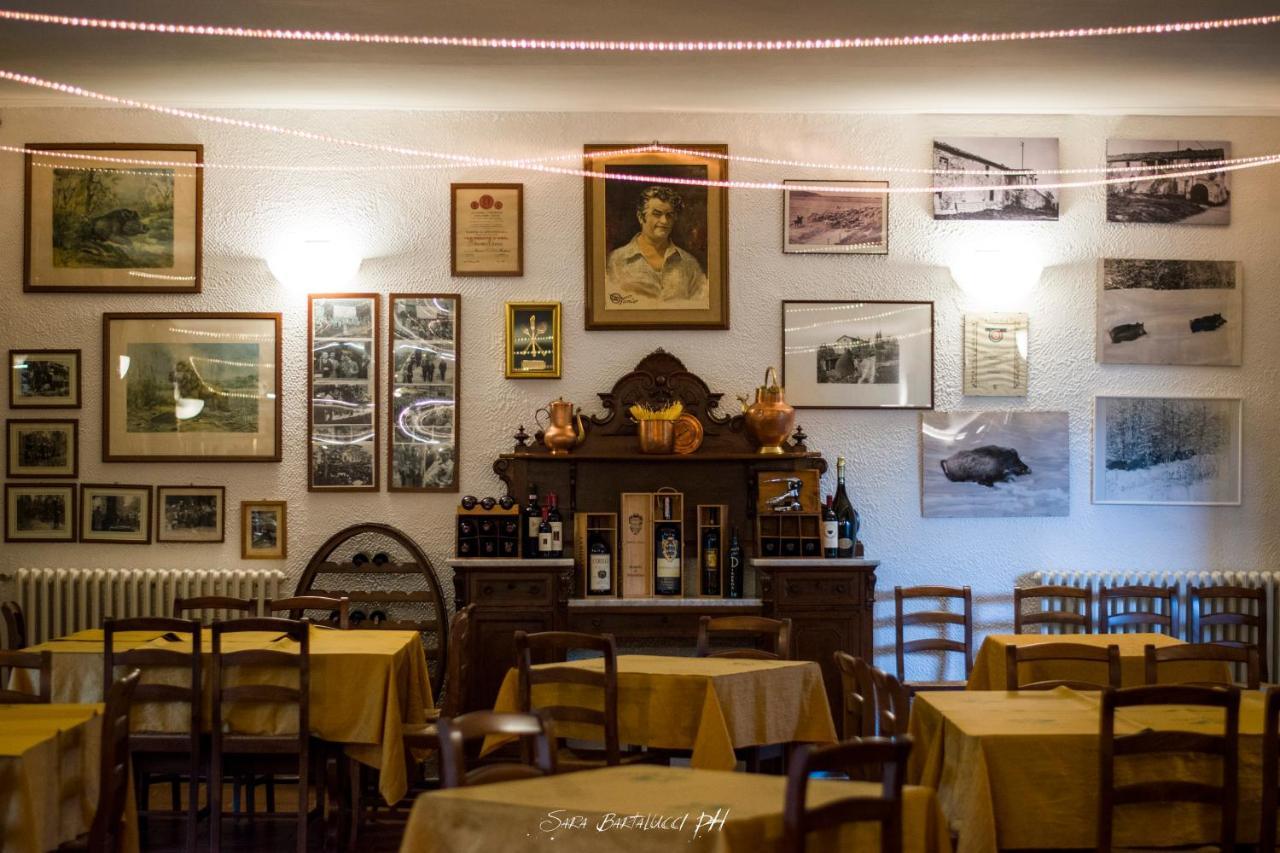 Albergo Ristorante Da Vestro Monticiano Luaran gambar