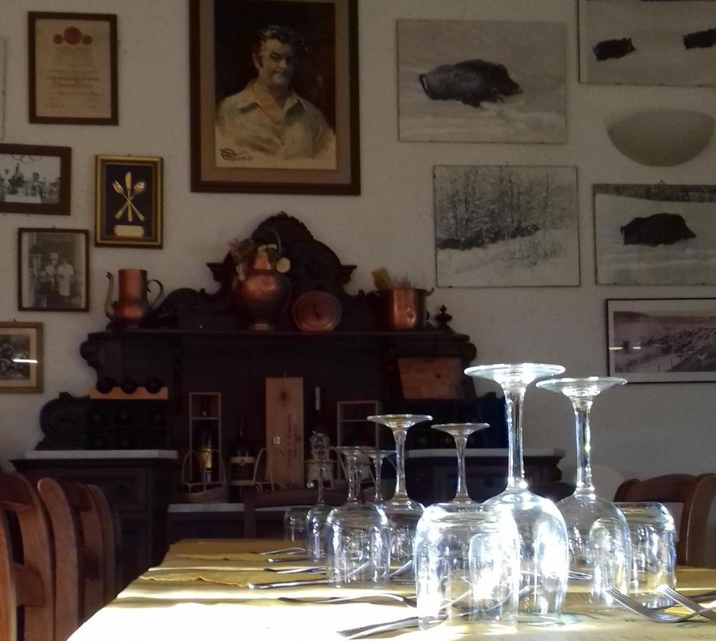 Albergo Ristorante Da Vestro Monticiano Luaran gambar