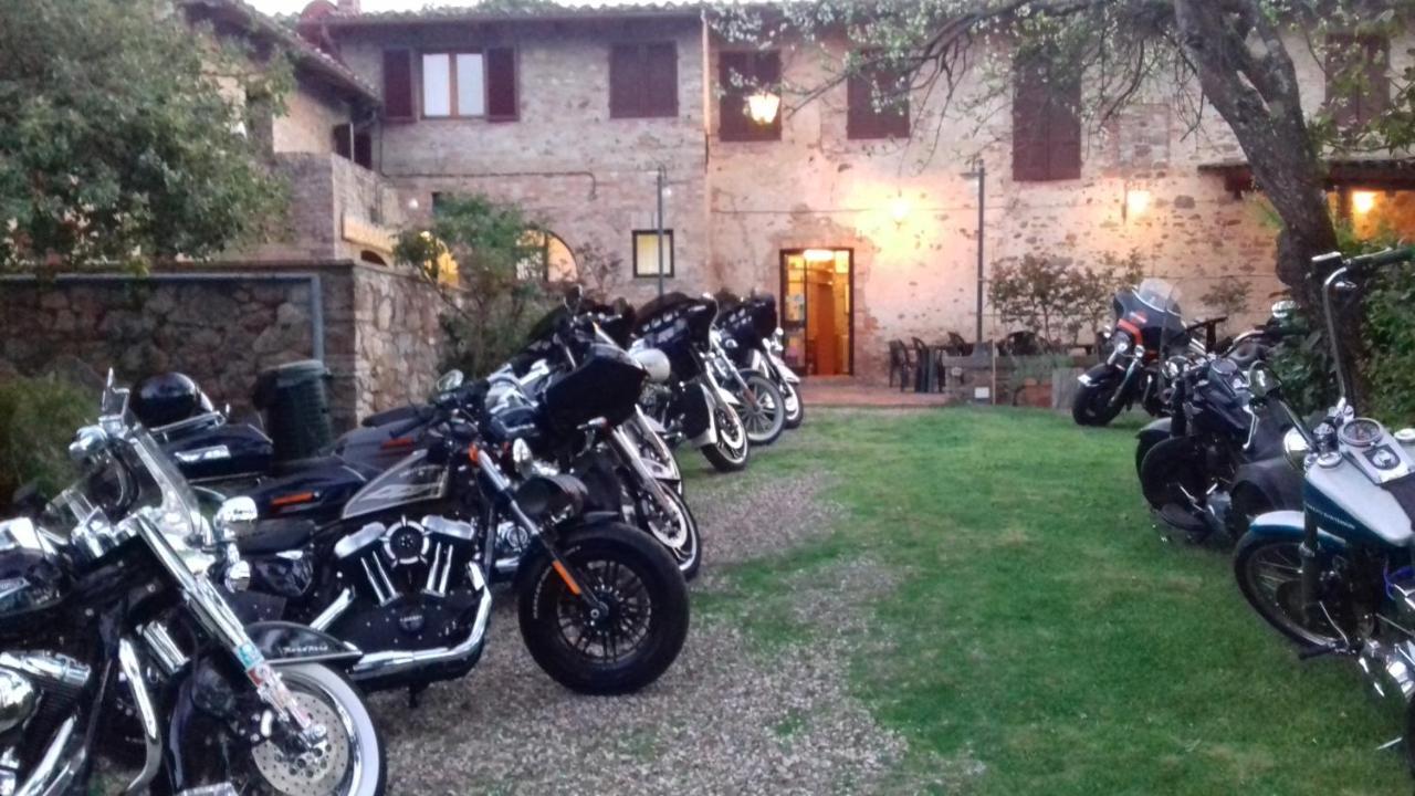Albergo Ristorante Da Vestro Monticiano Luaran gambar