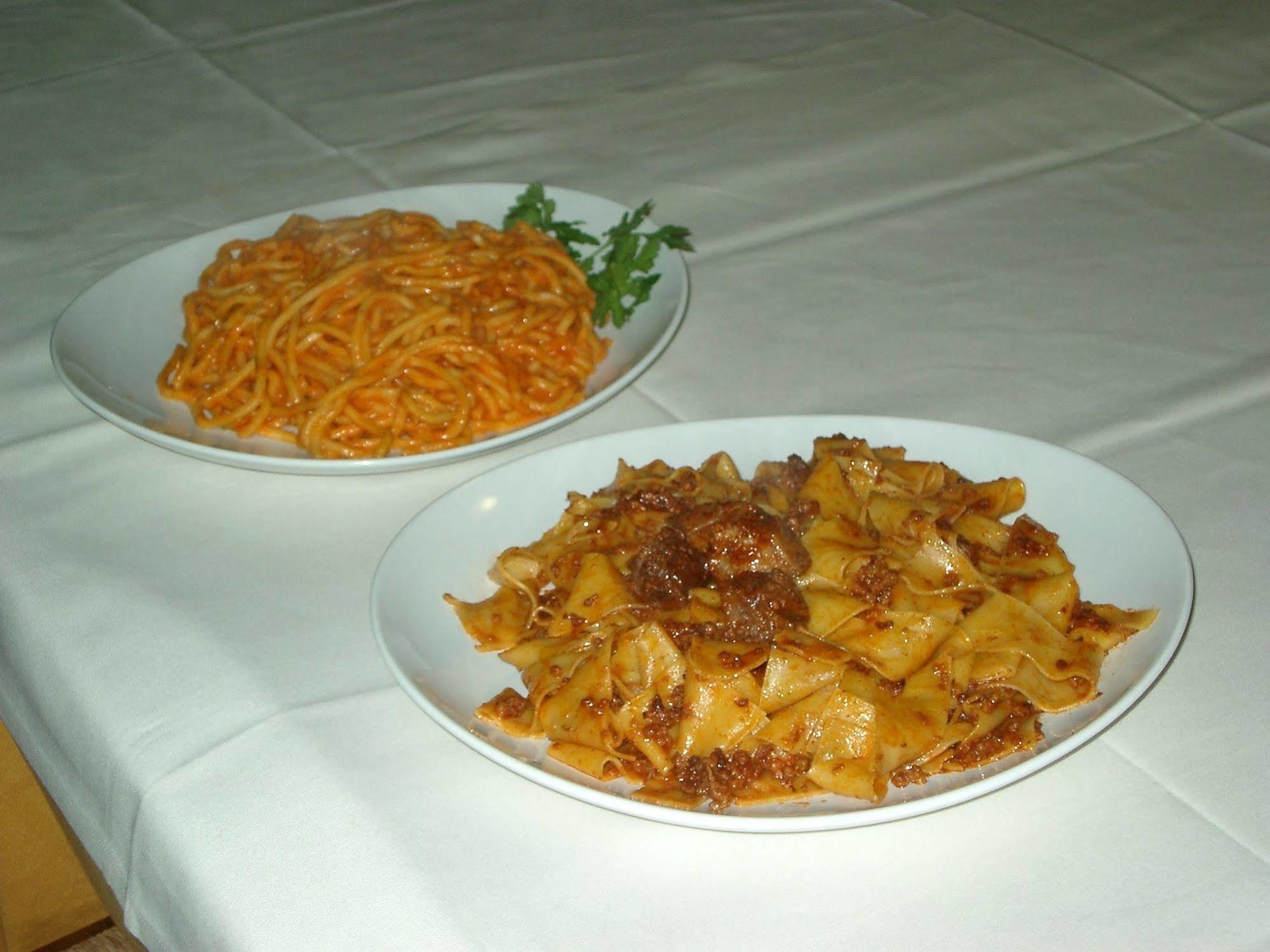 Albergo Ristorante Da Vestro Monticiano Luaran gambar