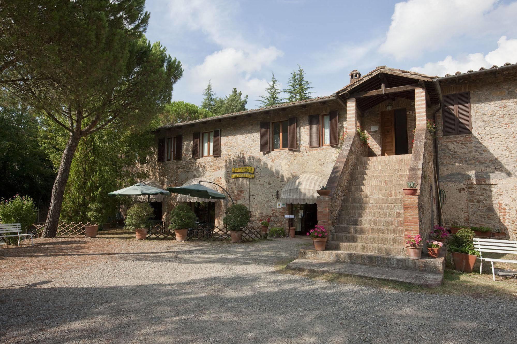 Albergo Ristorante Da Vestro Monticiano Luaran gambar