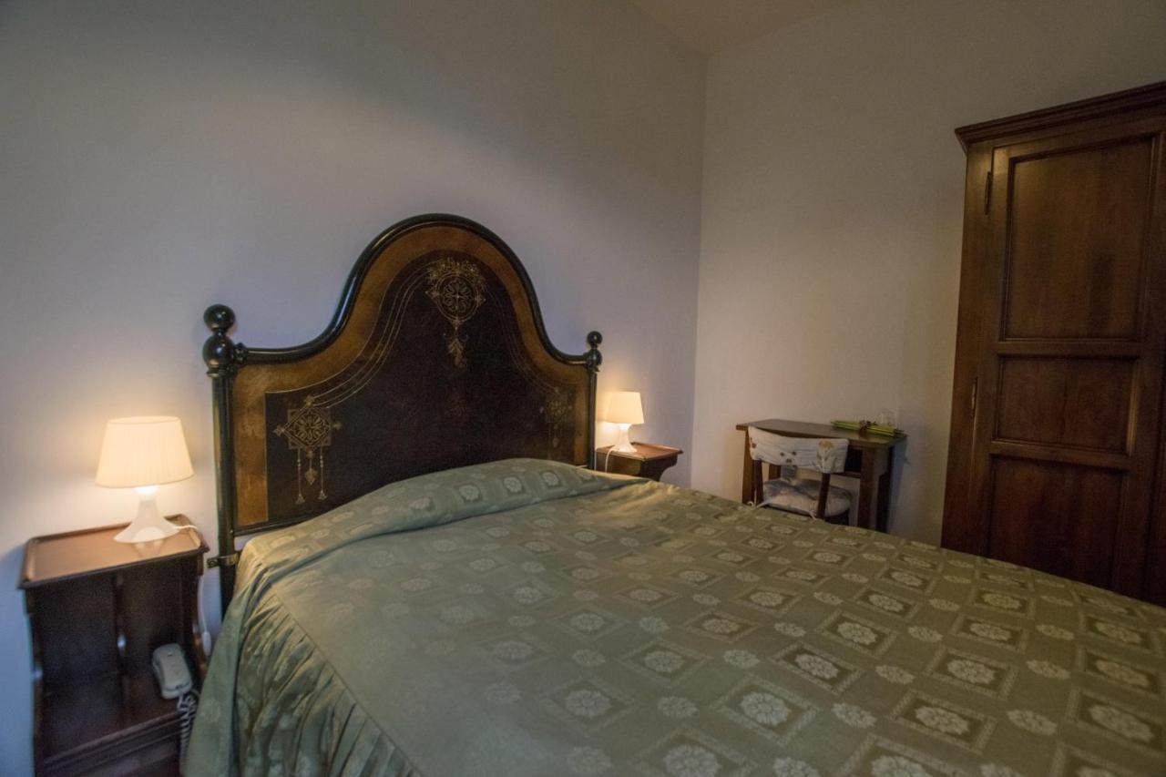 Albergo Ristorante Da Vestro Monticiano Luaran gambar