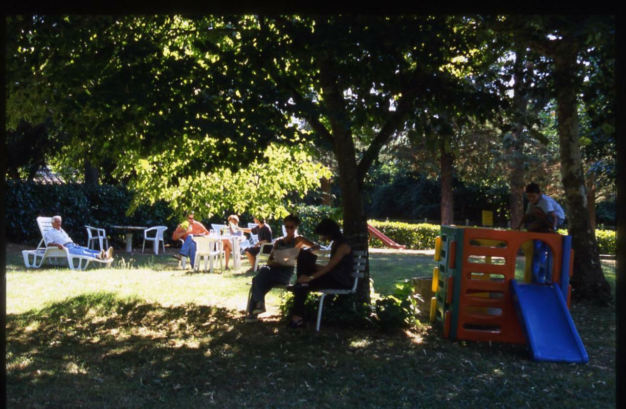 Albergo Ristorante Da Vestro Monticiano Luaran gambar