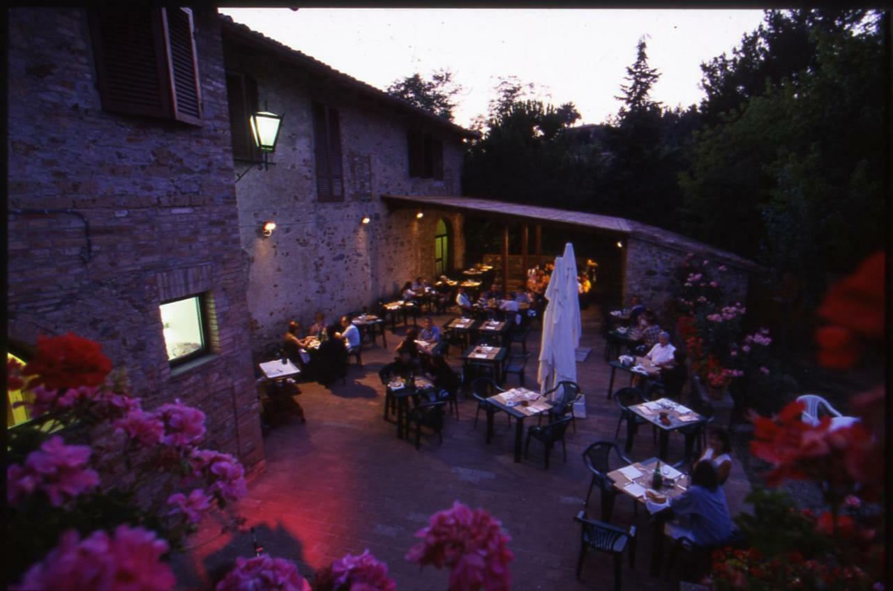 Albergo Ristorante Da Vestro Monticiano Luaran gambar